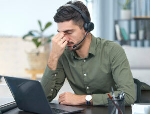 5 Operational Bottlenecks Slowing Down Your Enterprise Contact Center